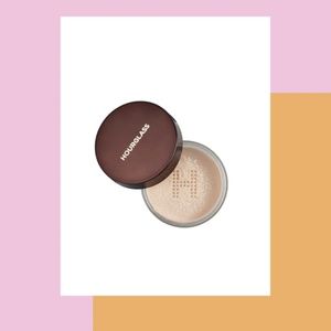 ⚡️FREE WITH PURCHASE ⚡️ NEW HOURGLASS MINI VEIL SETTING POWDER